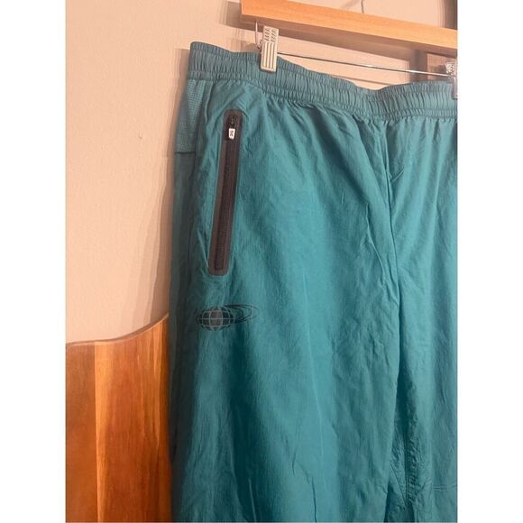 On Cloud Emerald Green Pull-On Elastic Waist Running Athletic Track Pants Medium - Picture 6 of 8